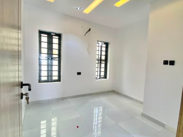 2 Bedroom Flat Upstairs in Silver Land Estate, Sangotedo